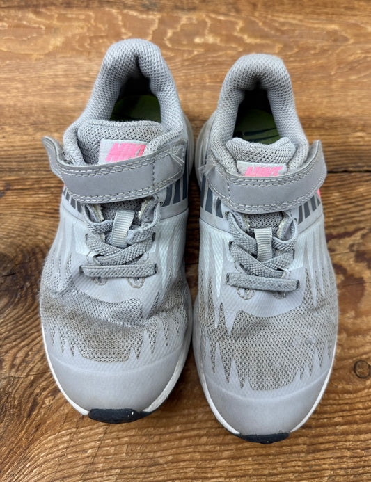 Nike 11C Running Shoe