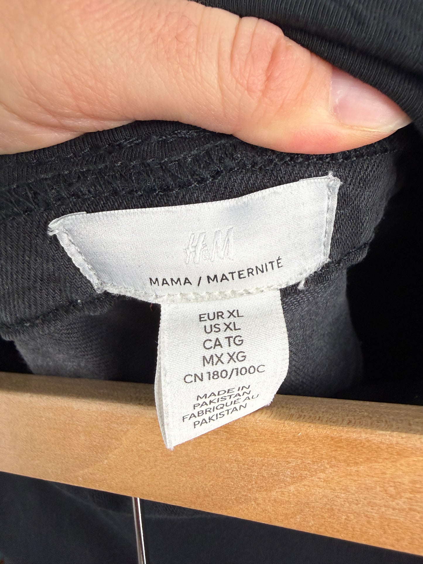 H&M Maternity XL Straight Leg Jean