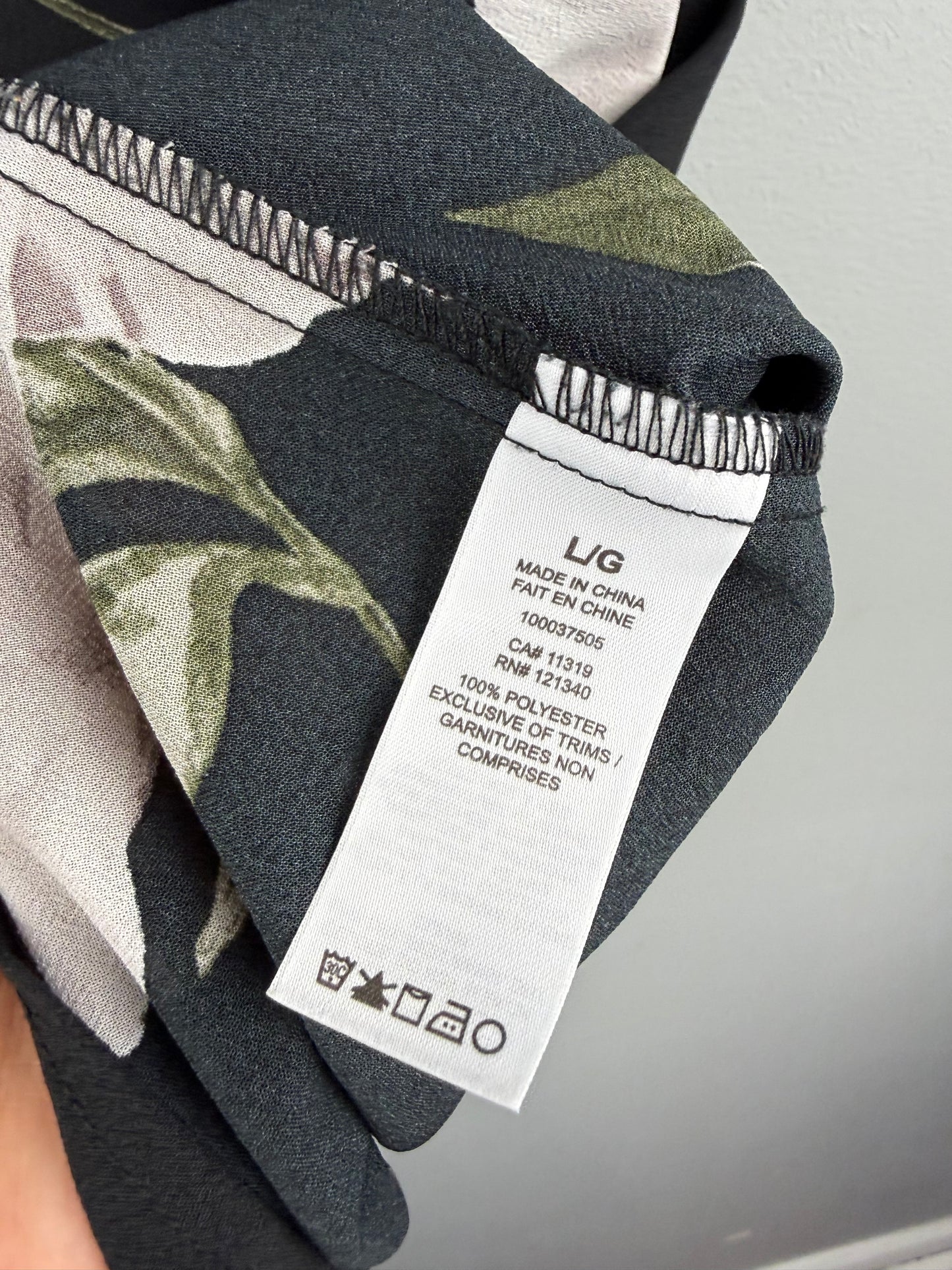 Dynamite Women’s Large Floral Sheer Tank