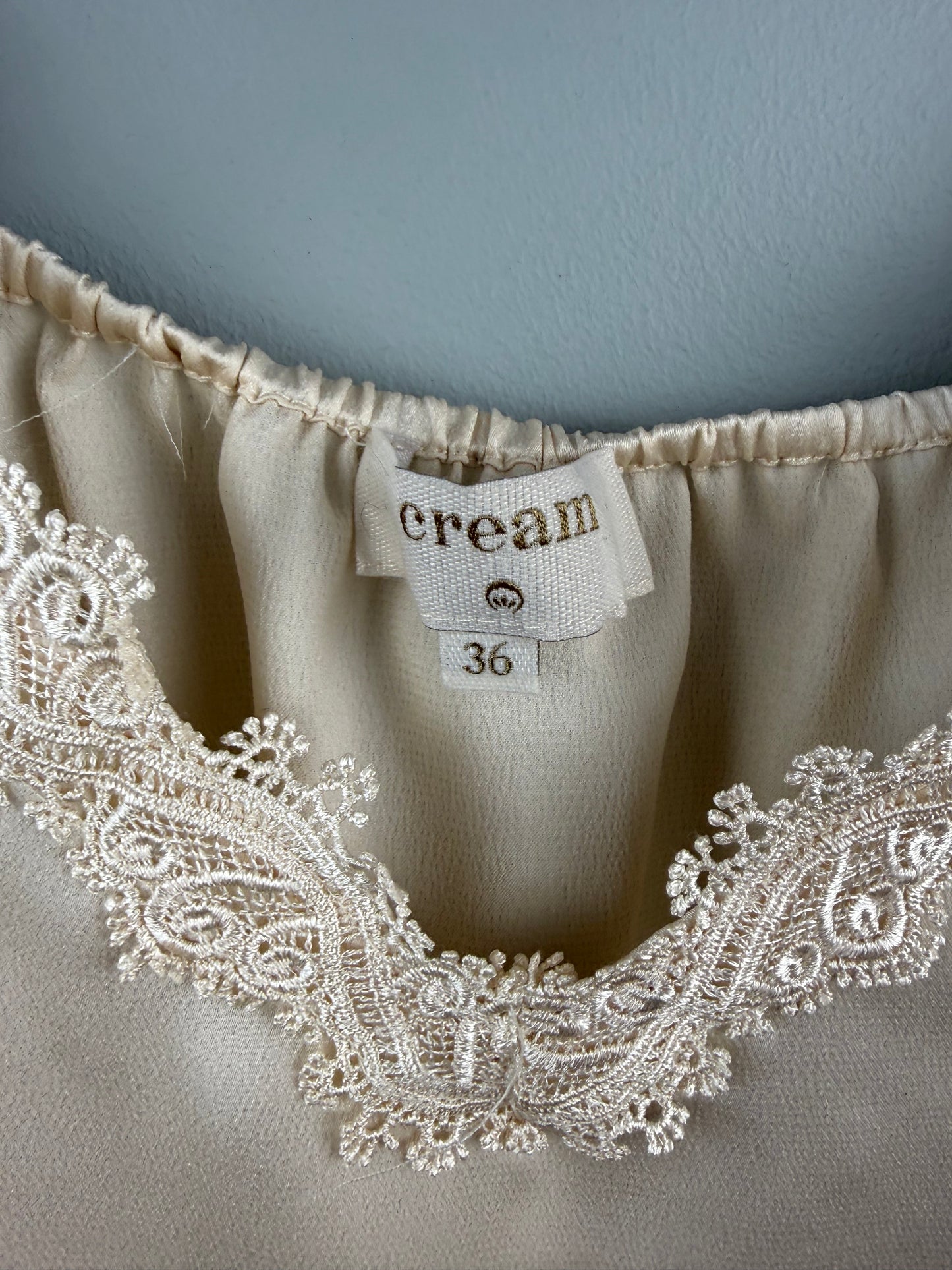Cream Women’s 36 Lace Cami