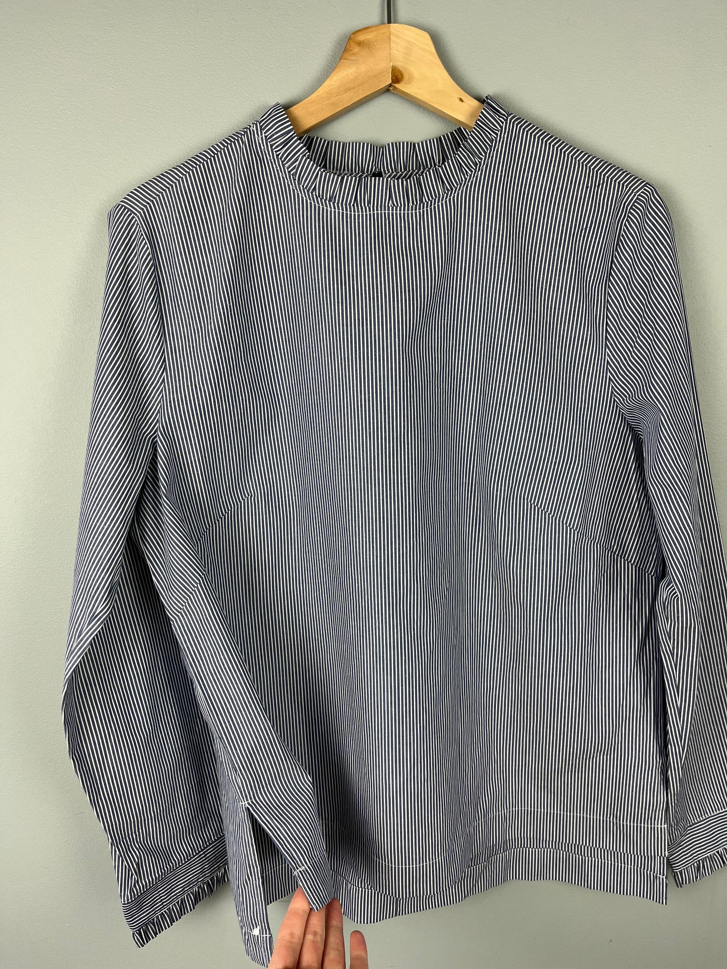 H&M Women’s 12 Striped Shirt