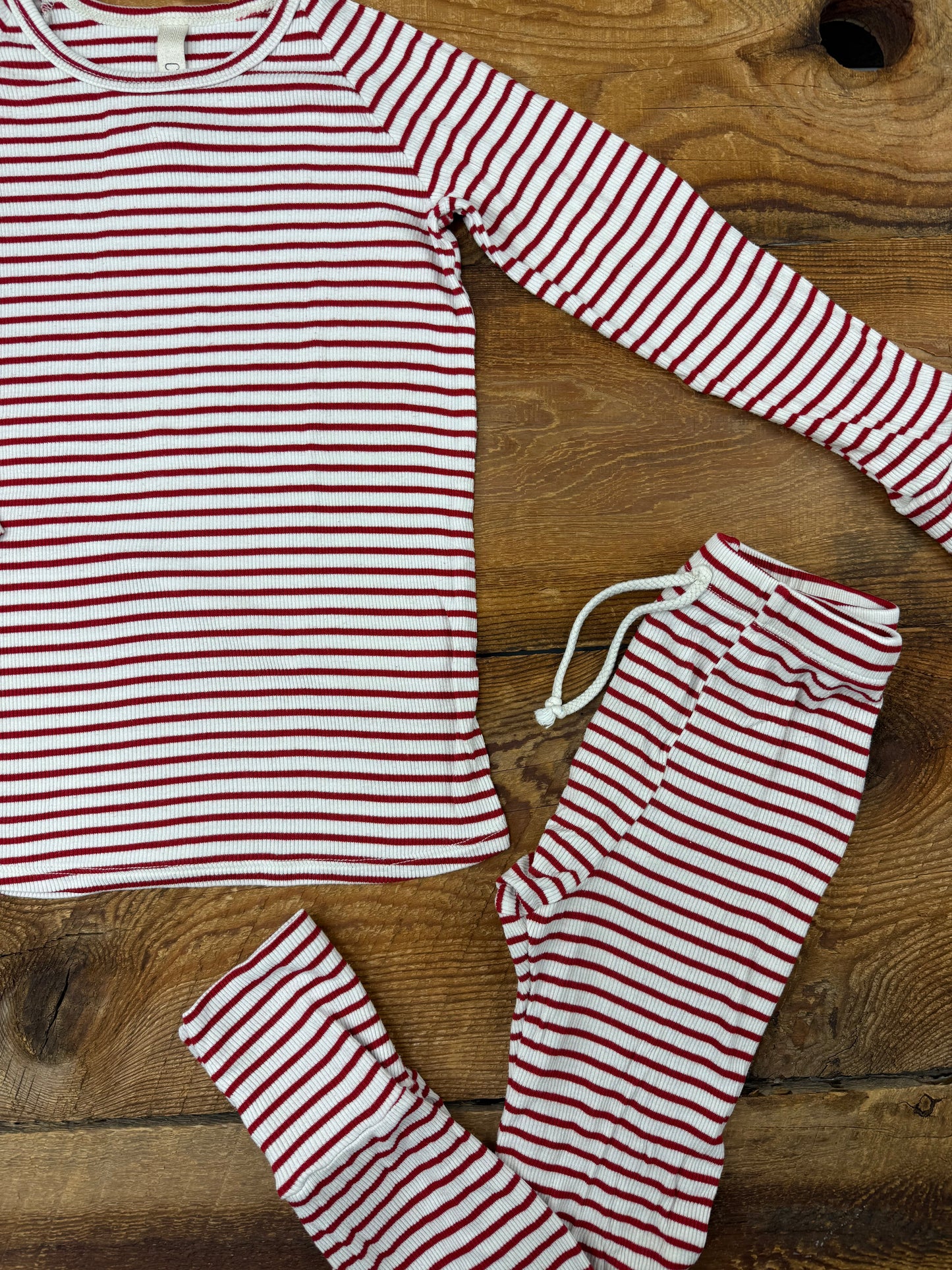 Childhoods 6/7 Ribbed Lounge Set