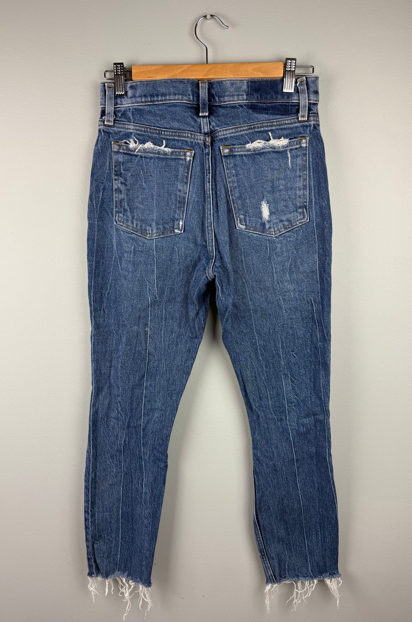 Abercrombie & Fitch 27/4 High Rise Mom Jean