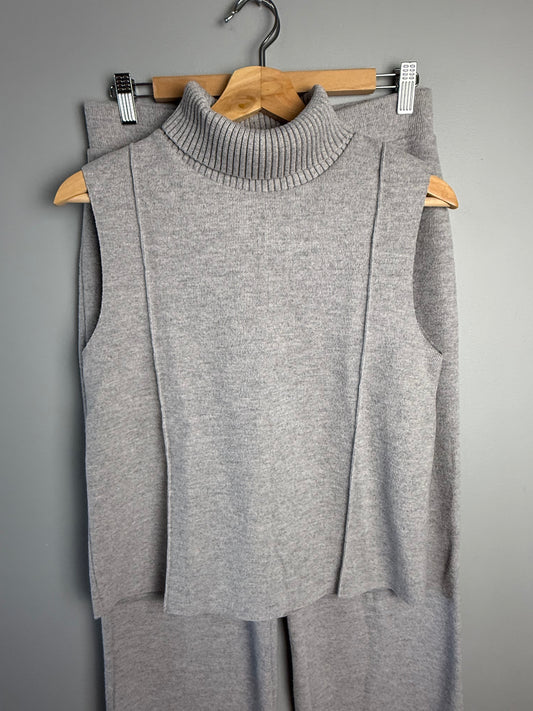 Zara Women’s Small/Medium Lounge Set