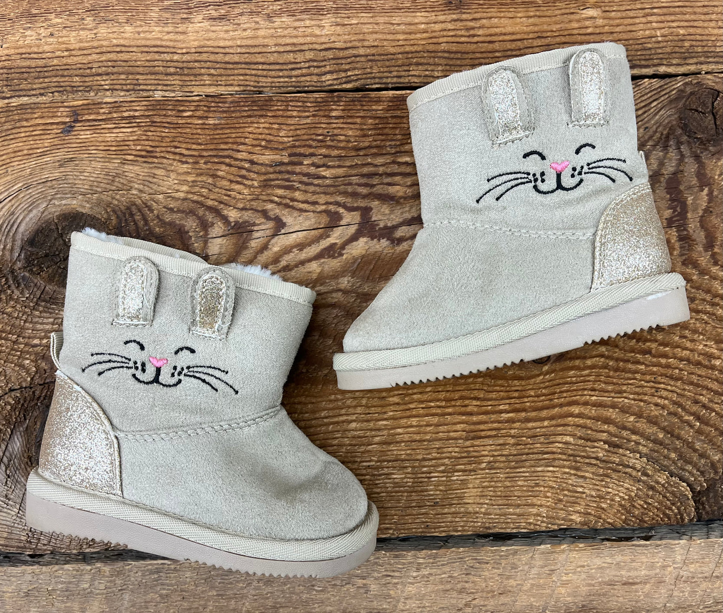 Joe Fresh 5T Bunny Boot