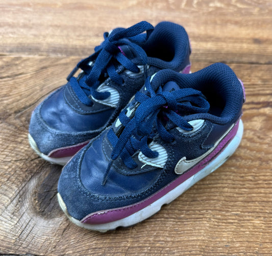 Nike 7C Air Max Shoe