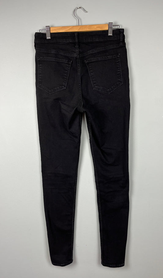 Old Navy Women’s 8 Tall Skinny Jean