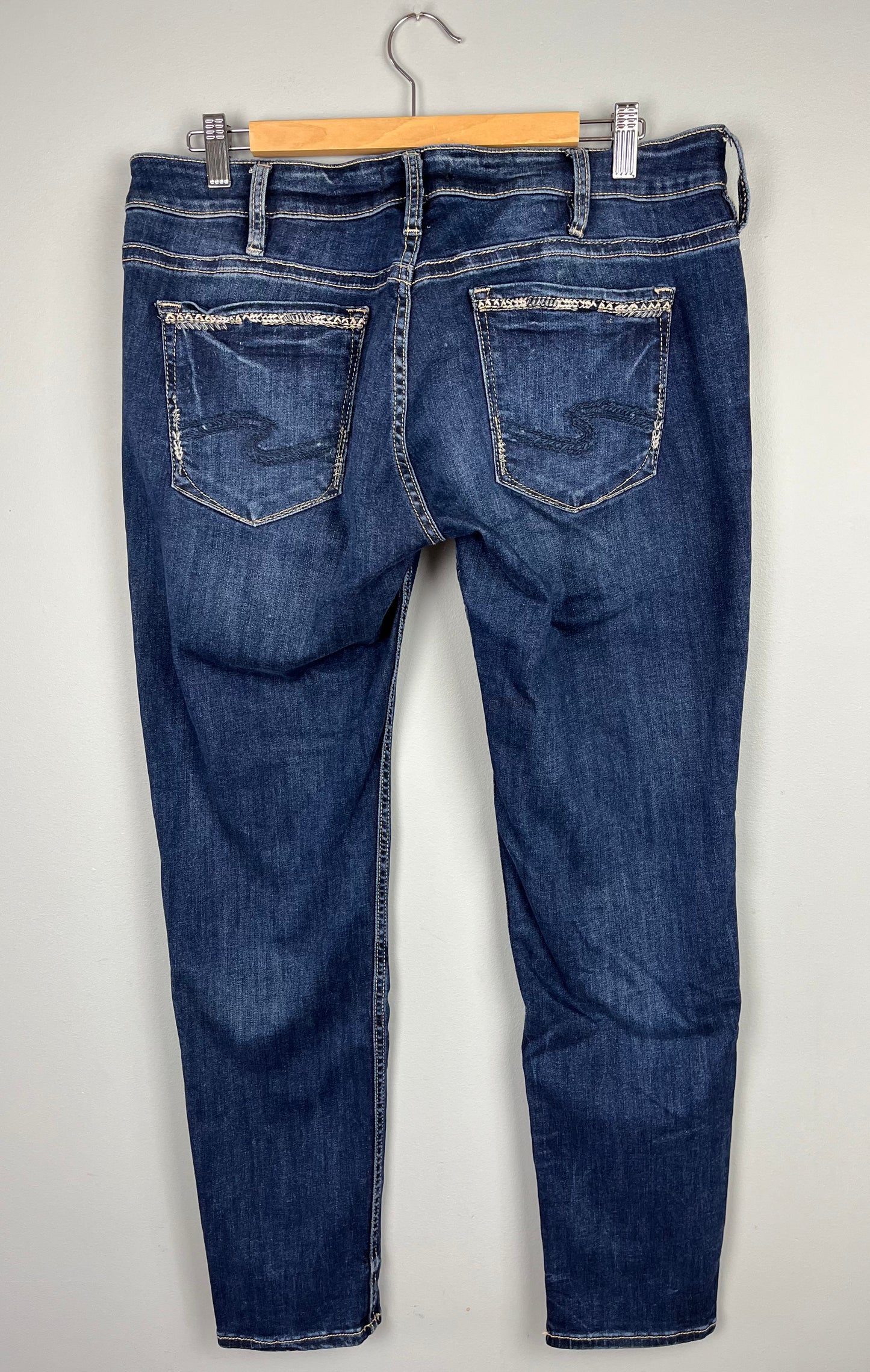 Silver Jeans Co Women’s W32/L29 Boyfriend Jean
