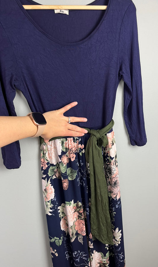 Egs Women’s Small Floral Maxi Dress