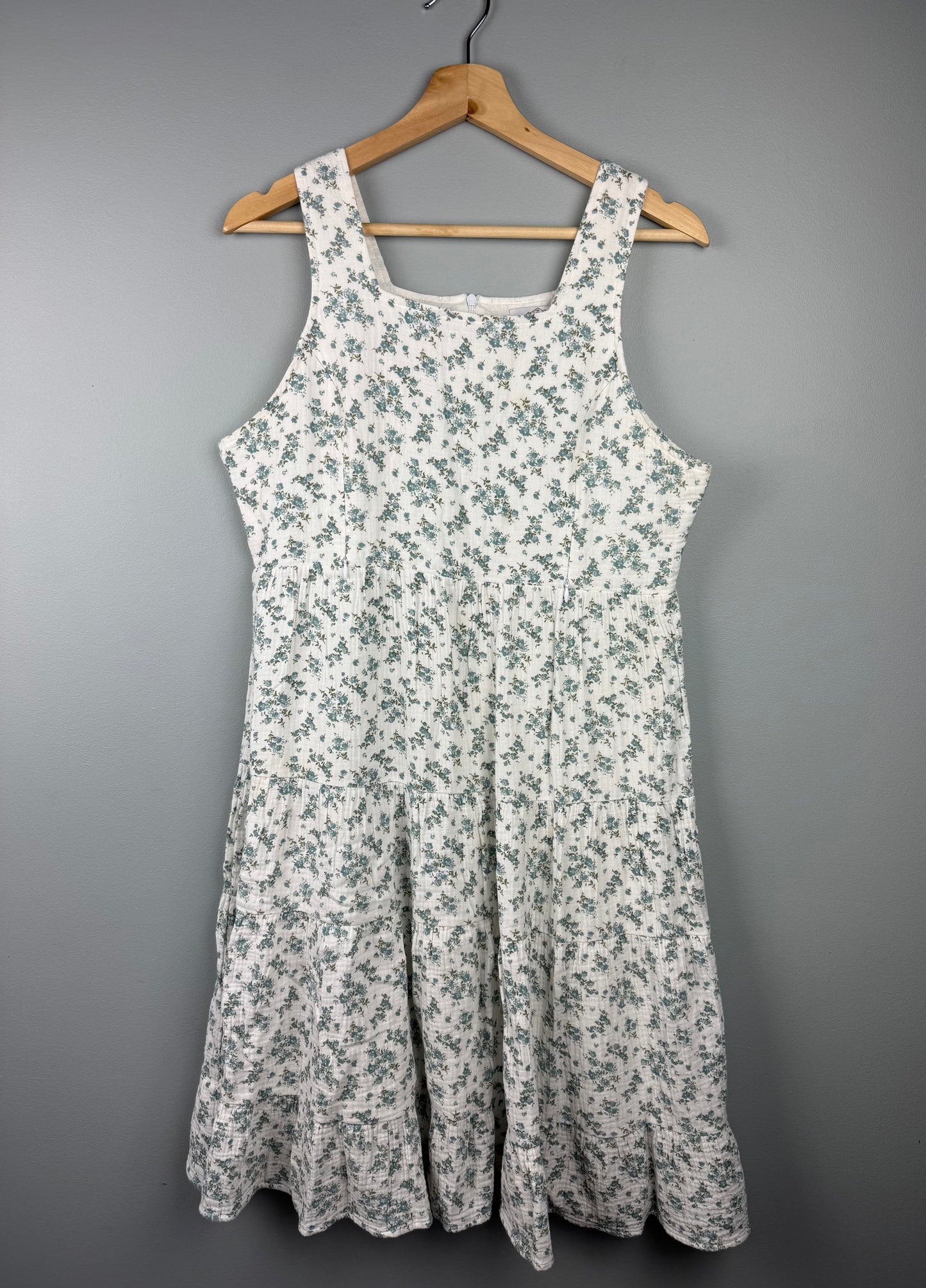 Mountain Aire Medium Nursing Dress