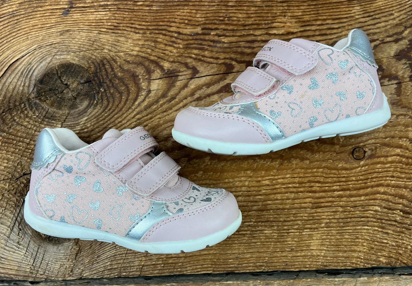 Geox 5.5T Velcro Heart Shoe