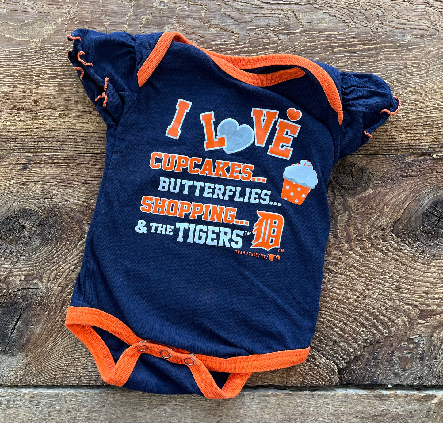 Genuine Merchandise 0-3M Detroit Tigers Onesie