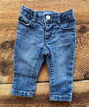 Load image into Gallery viewer, Old Navy 0-3M Skinny Jean
