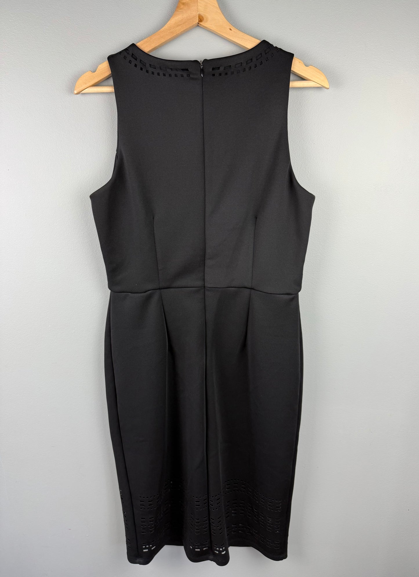 Le Chateau Women’s Medium Midi Dress