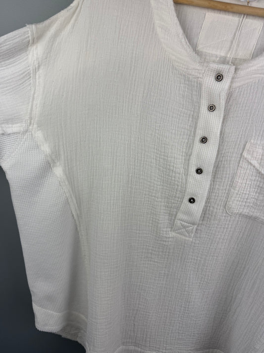 Blue Ivy Women’s M/L Muslin Cover Shirt