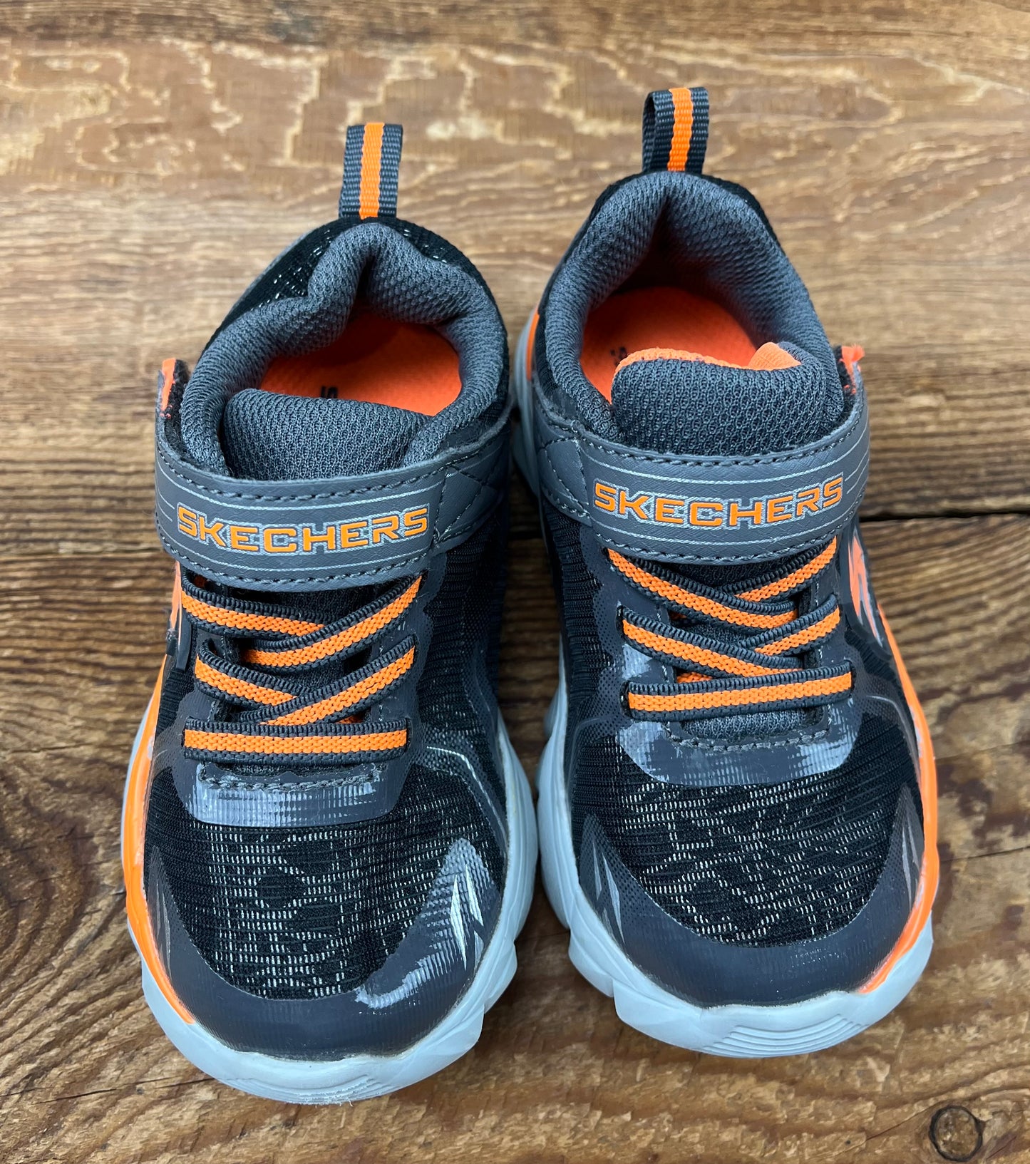 Sketchers 7C Running Shoe