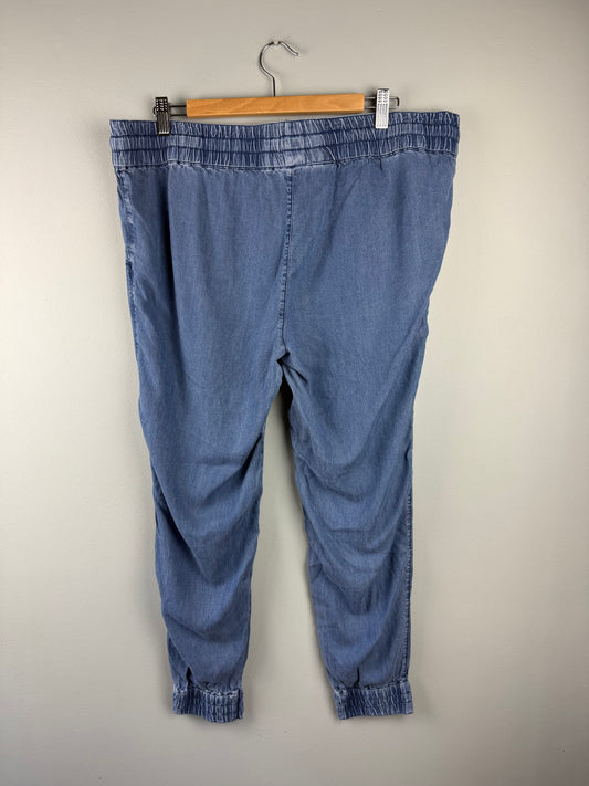 Thyme Maternity Large Jean Pant