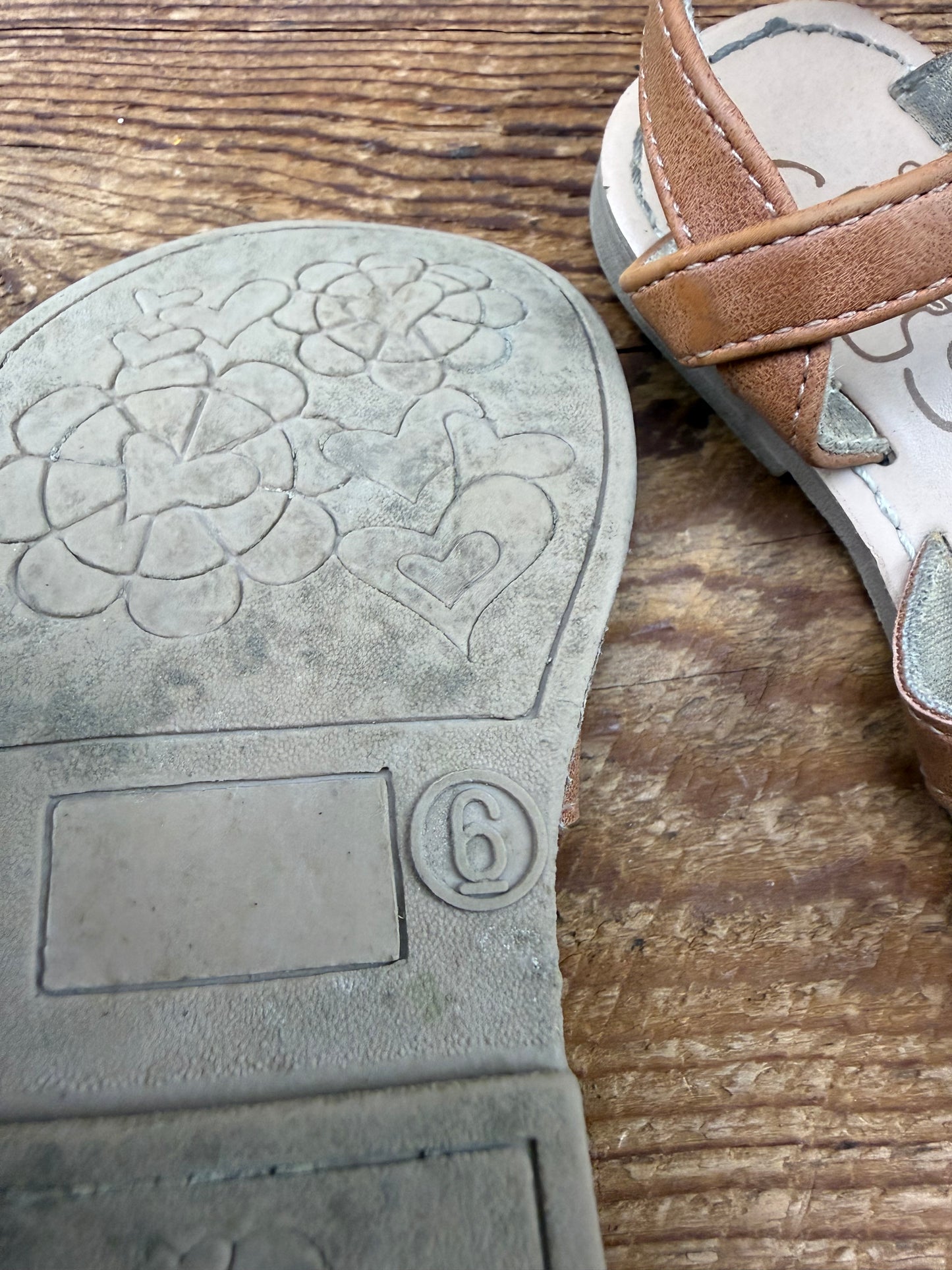 6C Classic Sandals