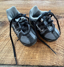 Load image into Gallery viewer, Nike 3 Infant Athletic Shoe
