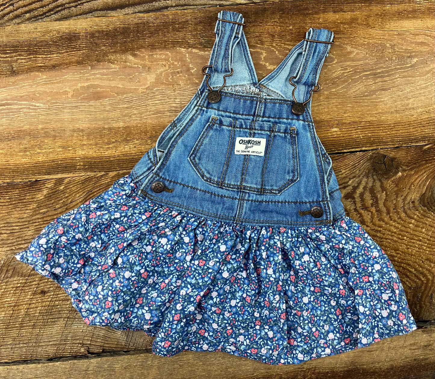 Oshkosh 9-12M Floral Skirtall