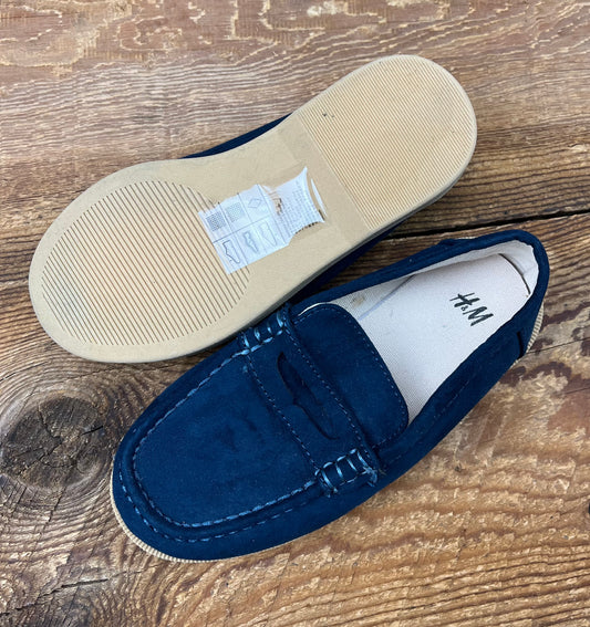H&M 9.5C Loafers