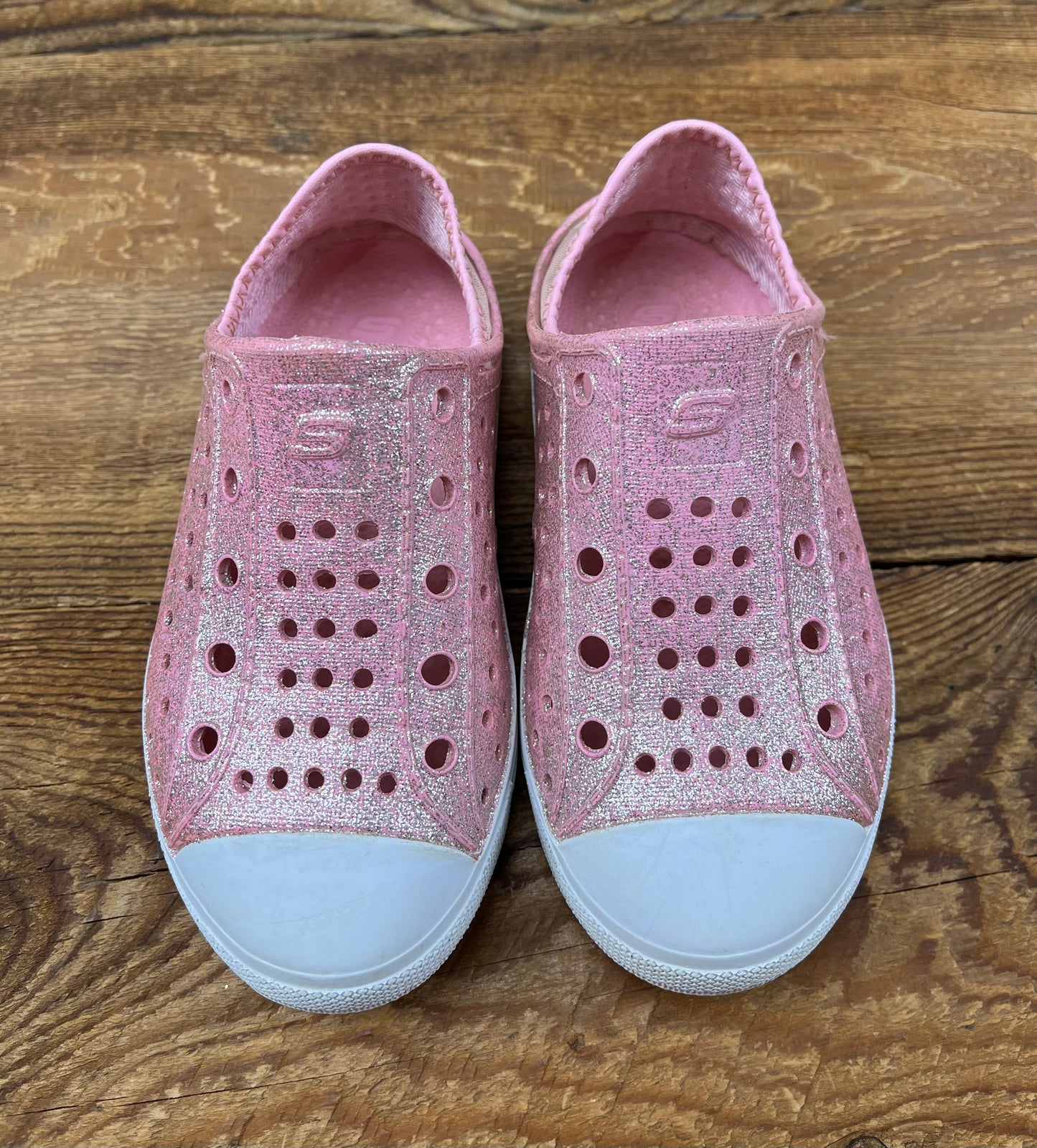 Sketchers 10C Slip-on Shoe