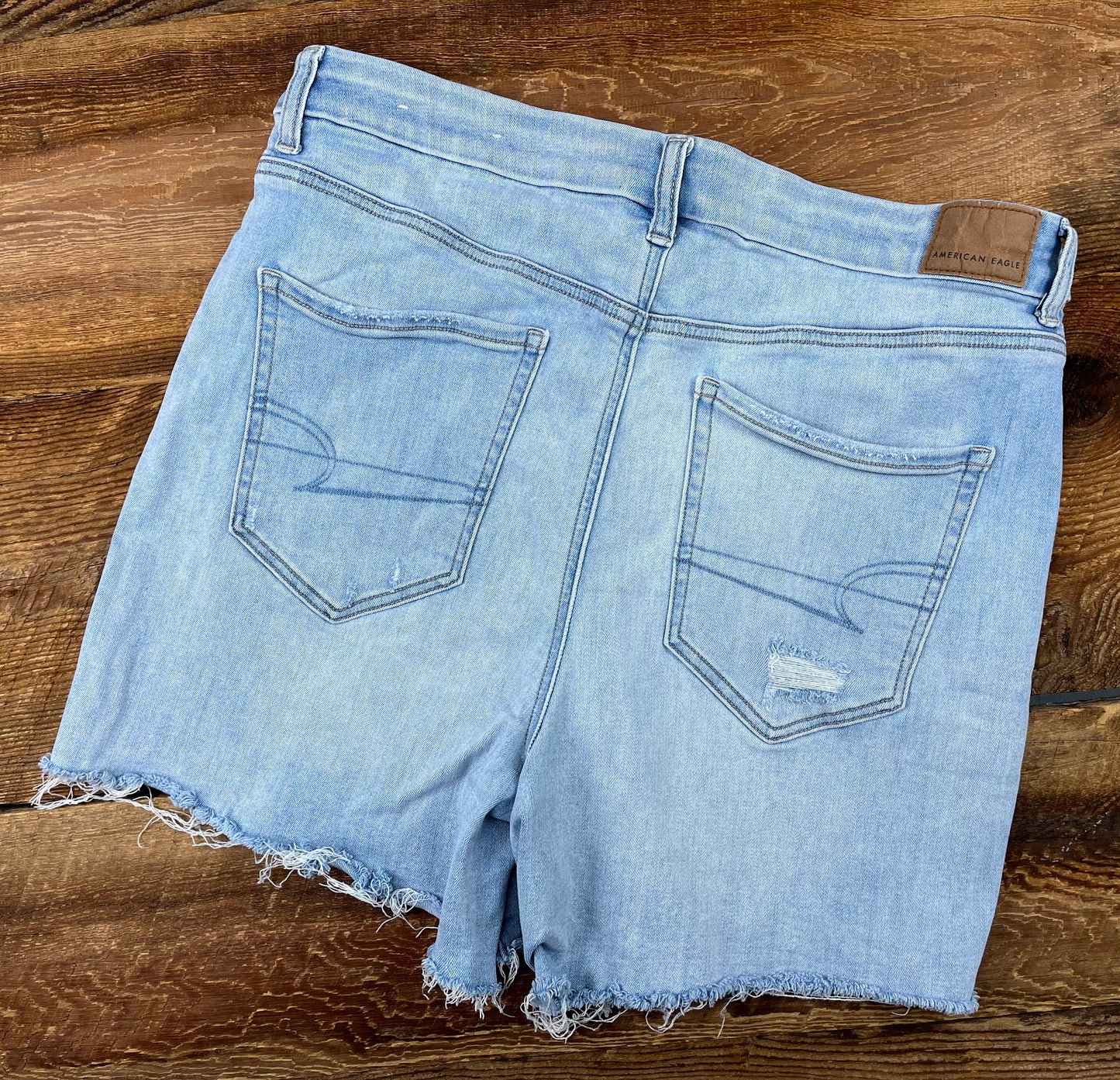 American Eagle Women’s 14 High Waisted Jean Short