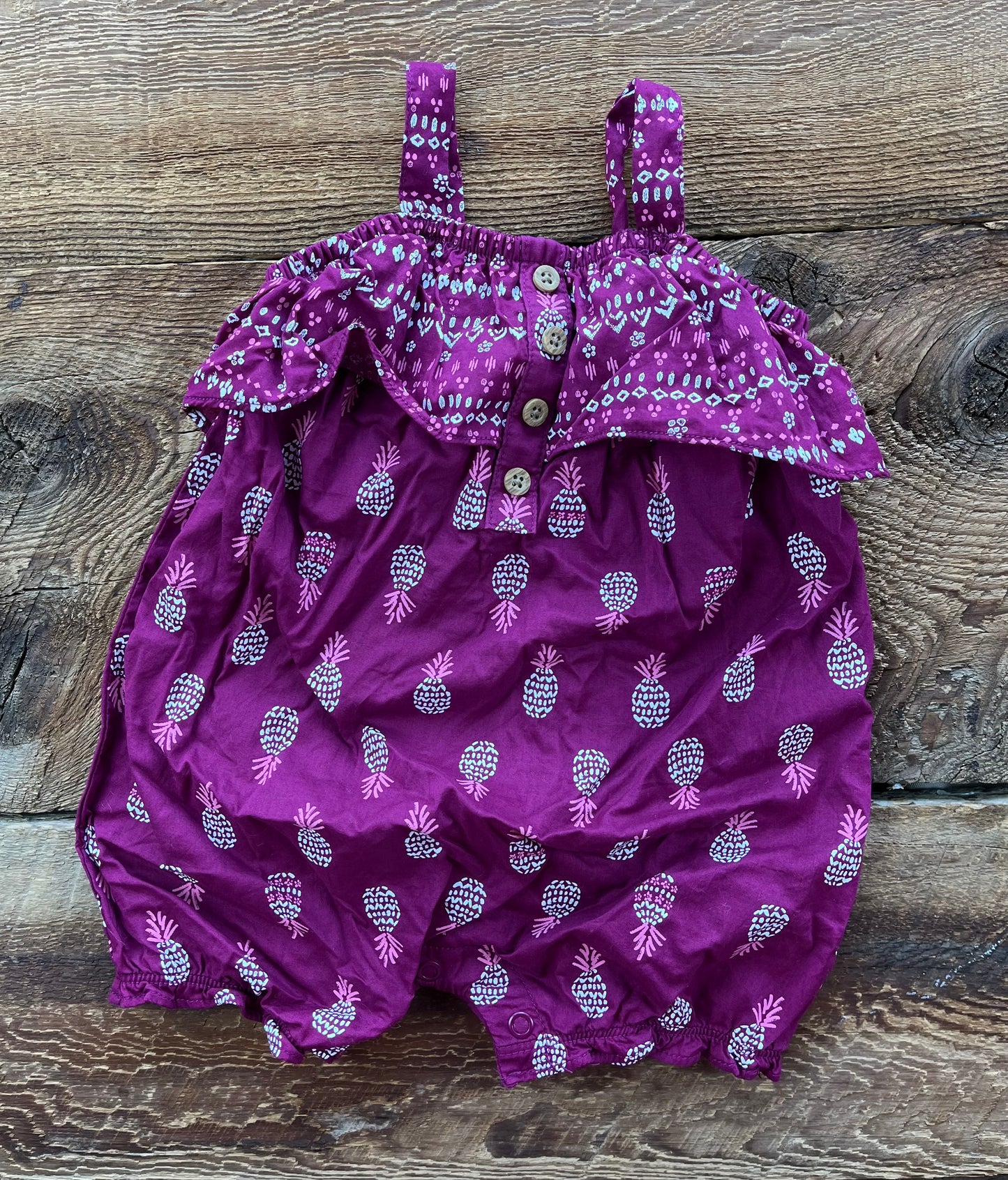 Carter’s 6M Pineapple Romper