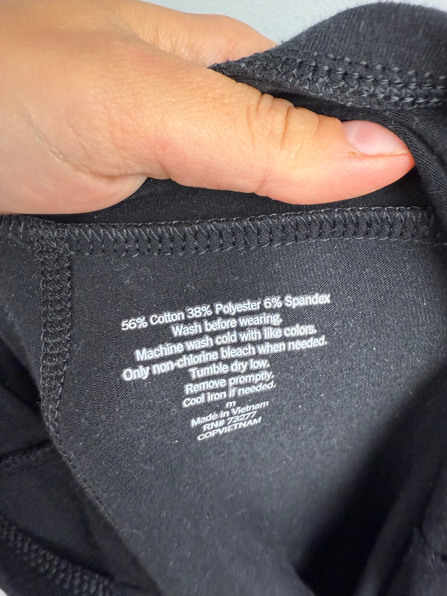 Sonoma Maternity Medium Legging