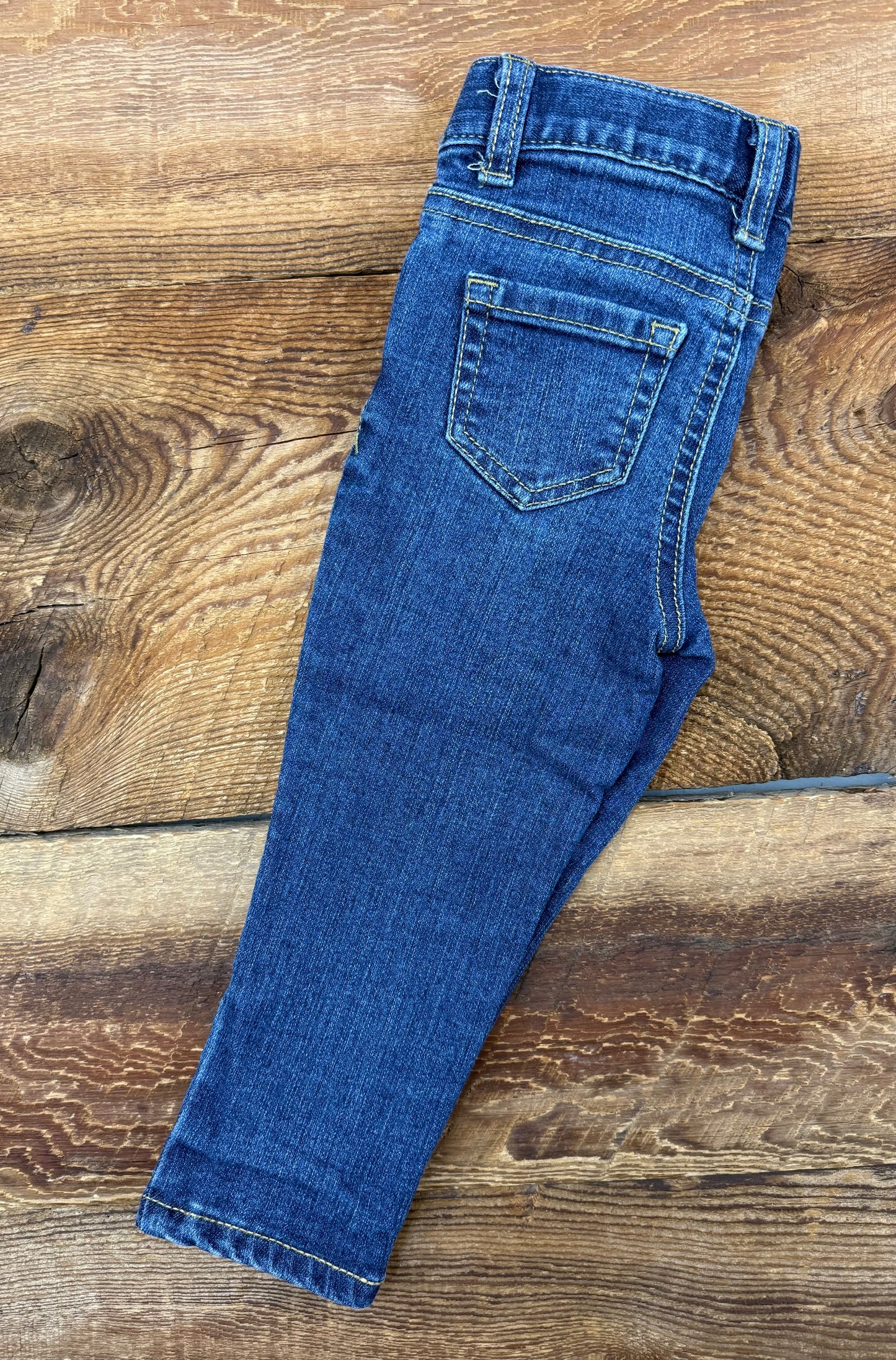 Cat & Jack 2T Distressed Skinny Jean