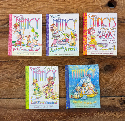 Set of 5 Fancy Nancy Books
