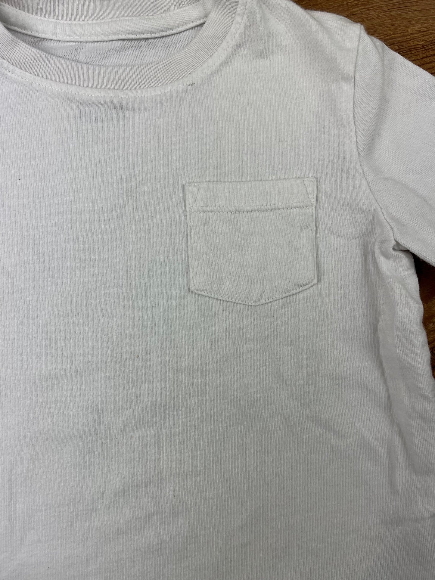 Gap 2T Pocket Tee