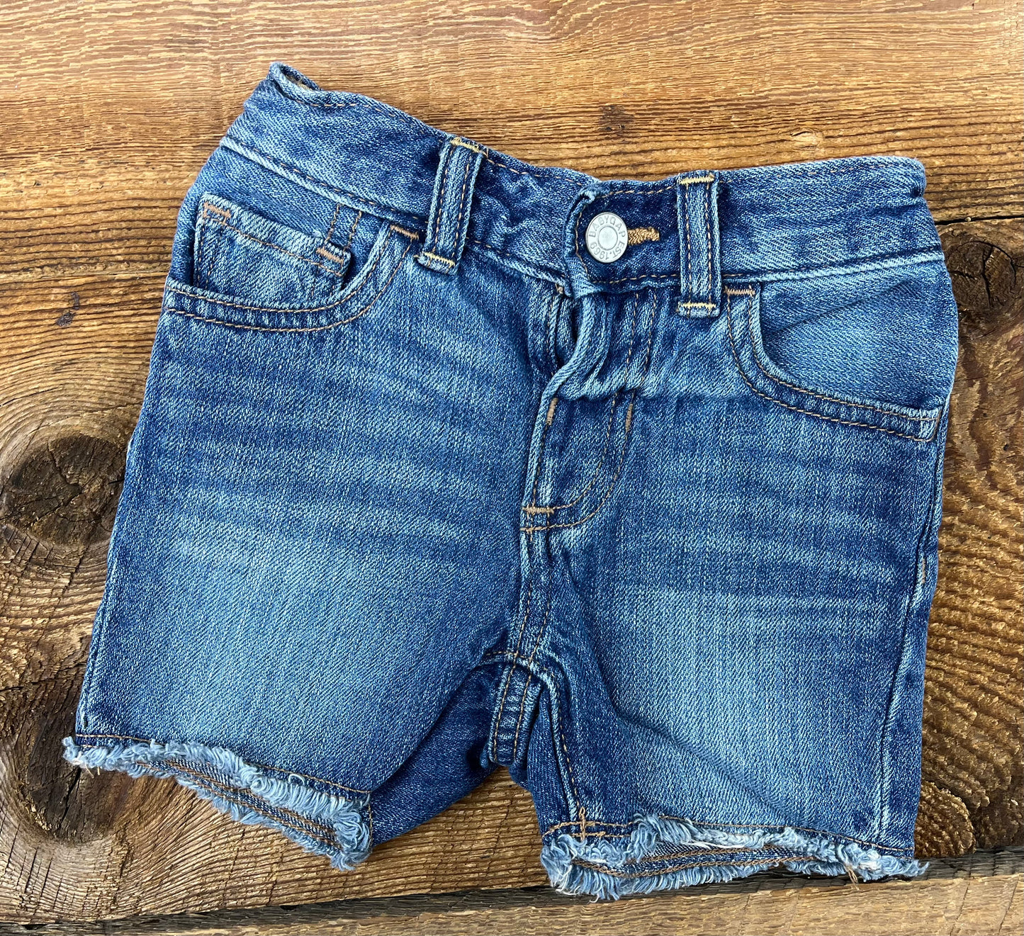 Gap 6-12M Jean Short