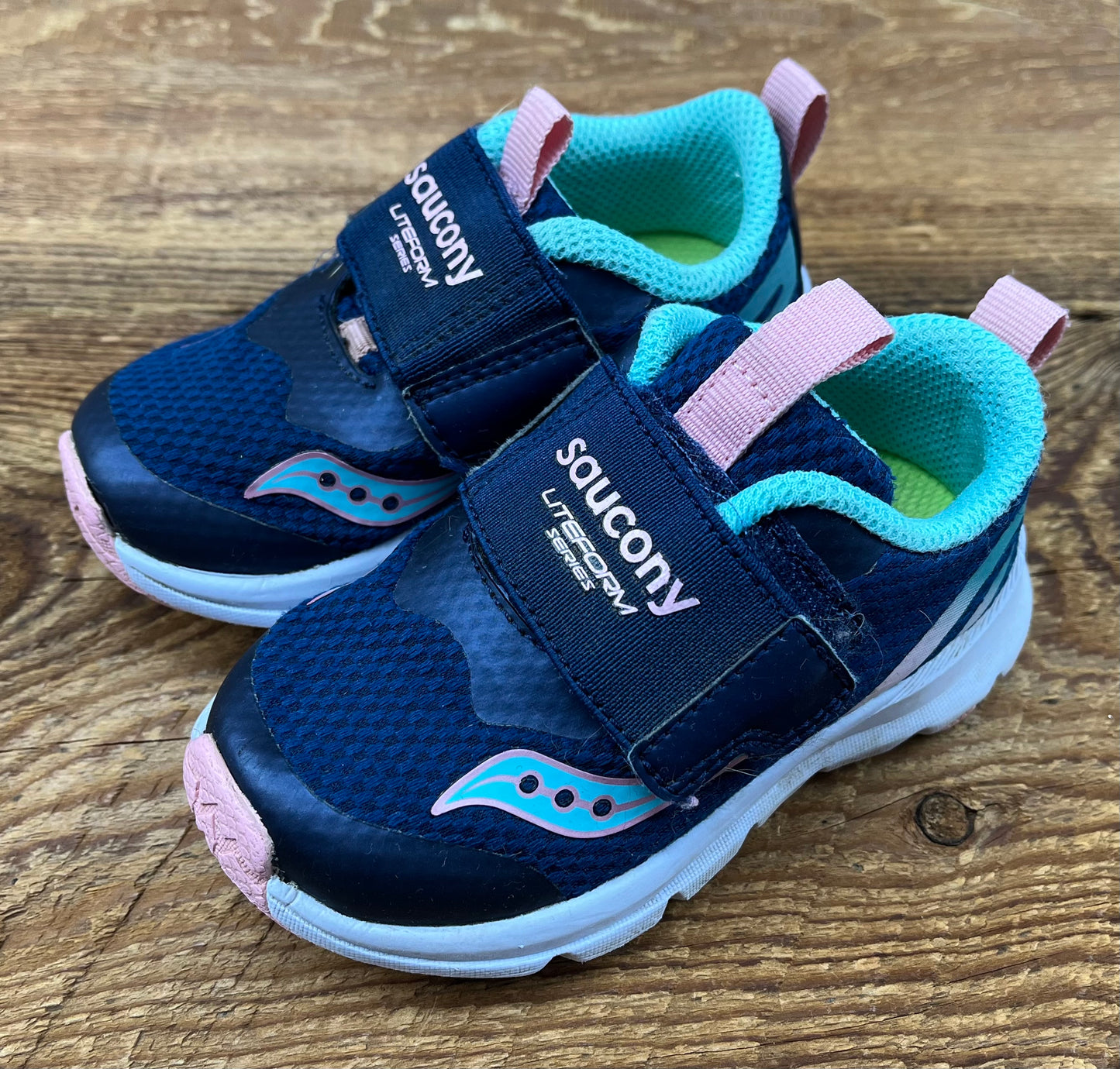 Saucony 5.5T Lite Running Shoe