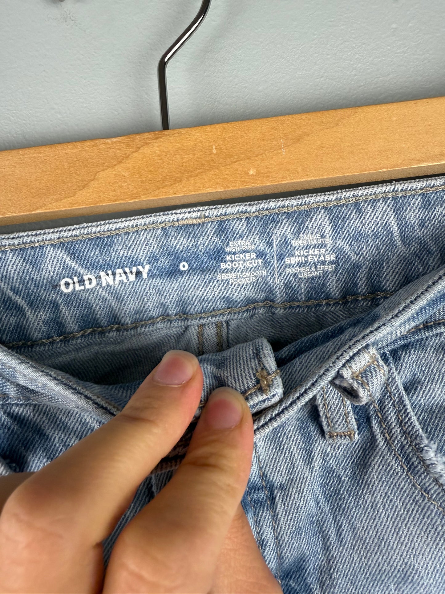 Old Navy Women’s 0 Extra High Rise Kicker Bootcut Jean