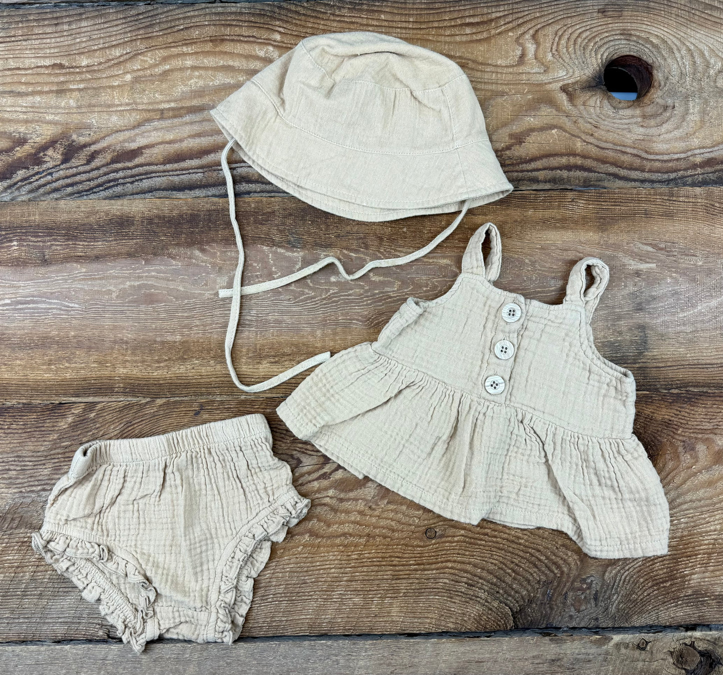 Pl Baby 12M Muslin Outfit