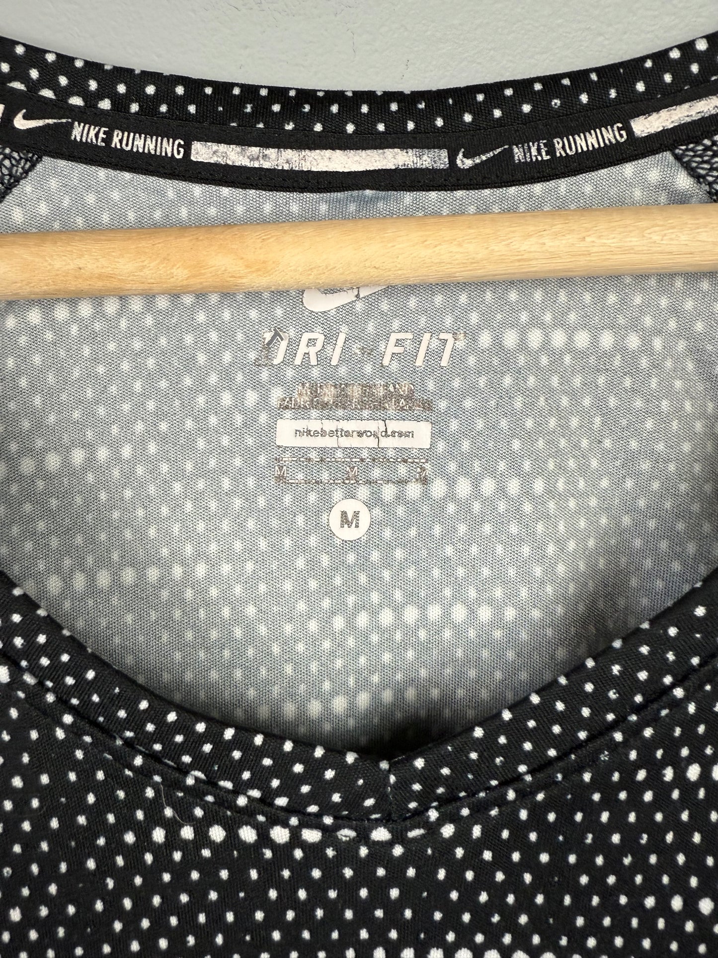 Nike Women’s Medium Dri-fit Tee