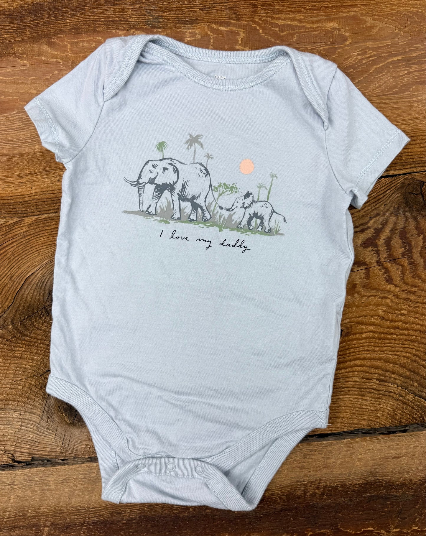 Gap 6-12M I Love my Daddy Onesie