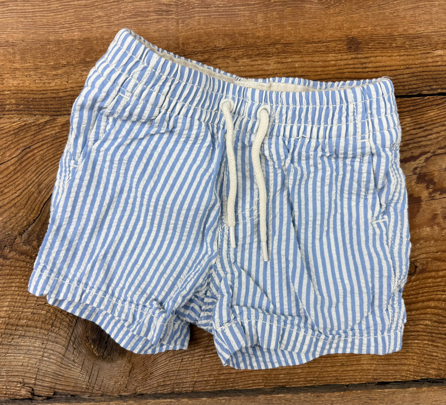 Gap 6-12M Striped Short