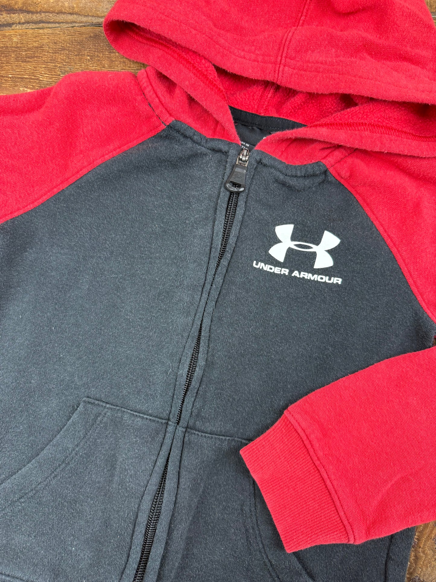 Under Armour 4T Zip up Hoodie