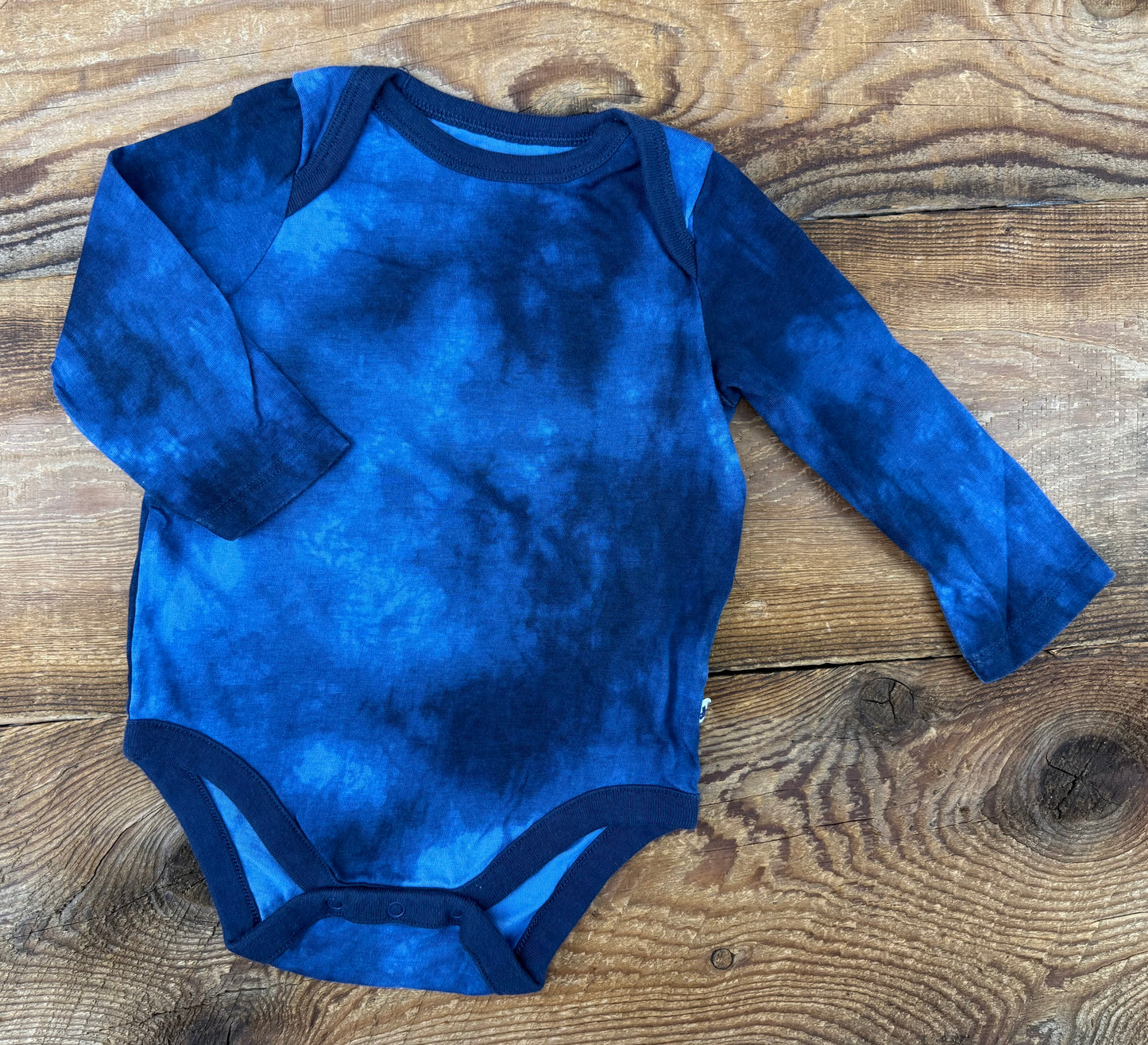 Gap 6-12M Tie-Dye Onesie