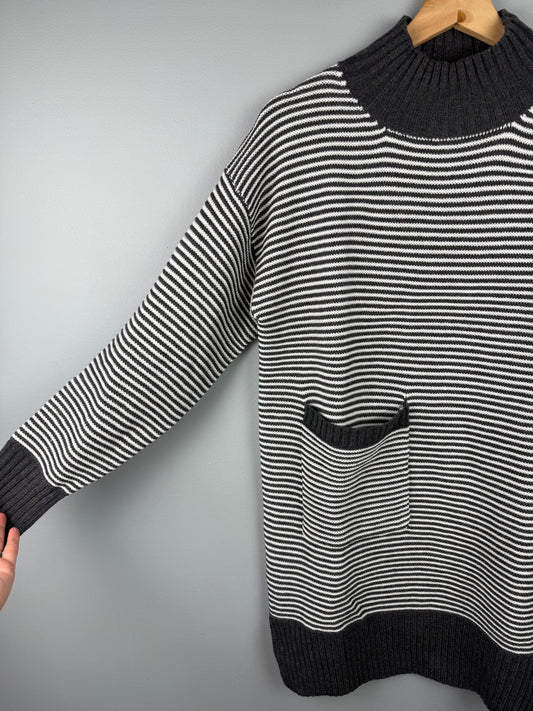 Annabelle Women’s Small/Medium Knit Sweater