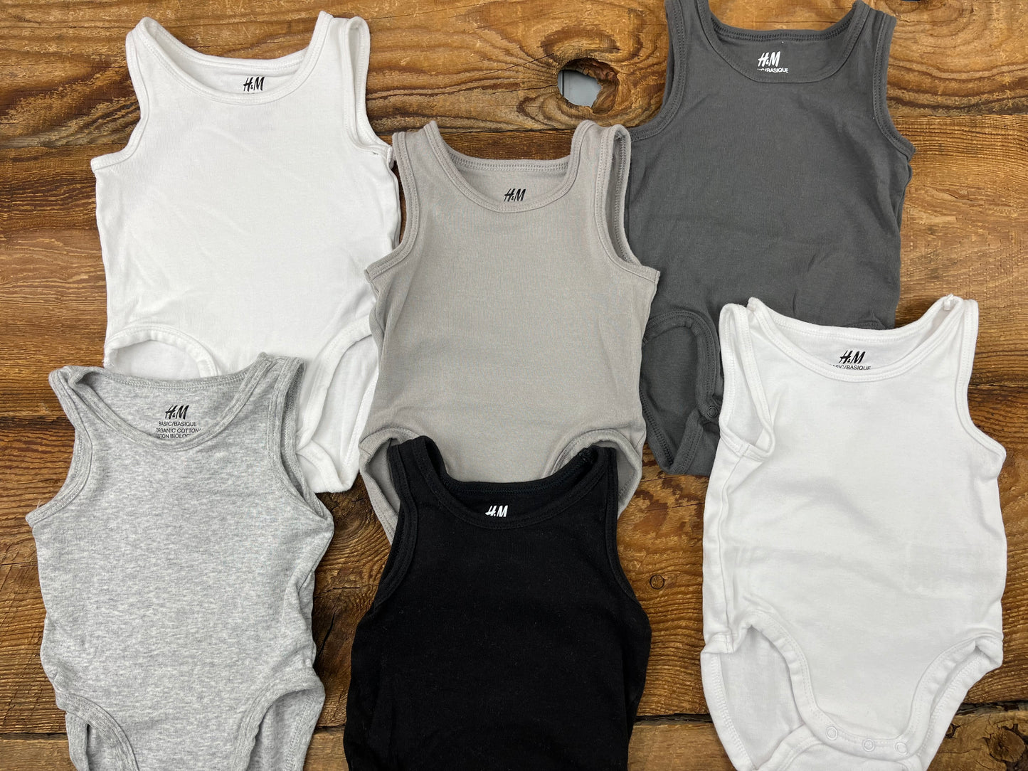 H&M 3M Basic Tank Onesies