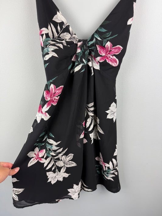 Dynamite Women’s Small Floral Dress