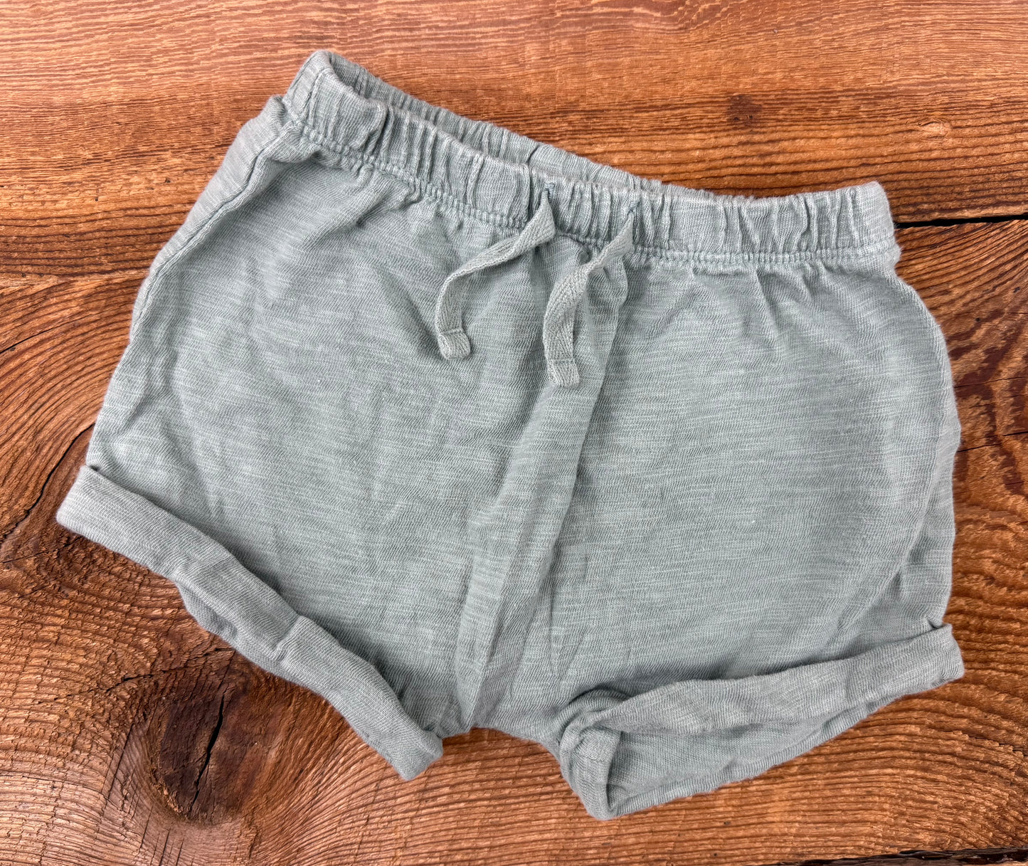 Gap 6-12M Short