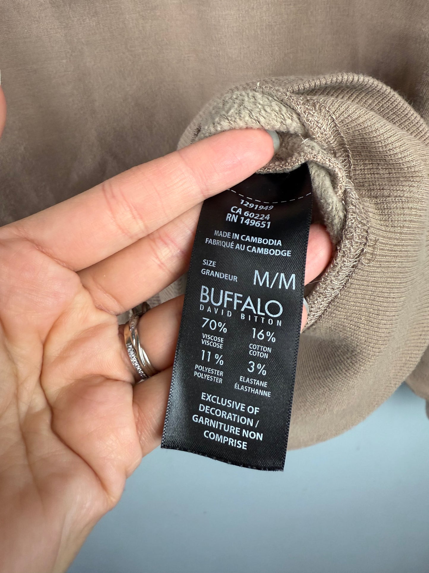 Buffalo Women’s Medium Hoodie