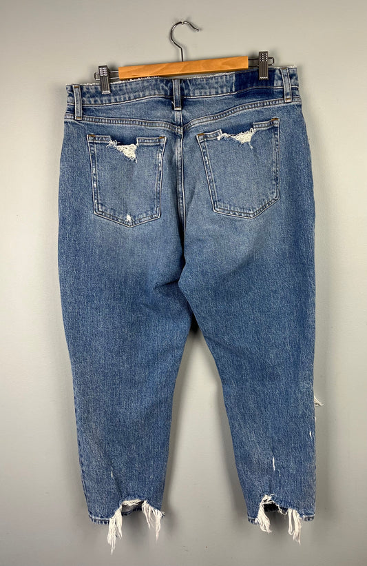 Abercrombie & Fitch 32/14 High Rise Mom Jean