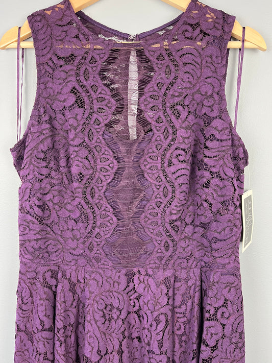 Julian Taylor Women’s 12 Lace Dress