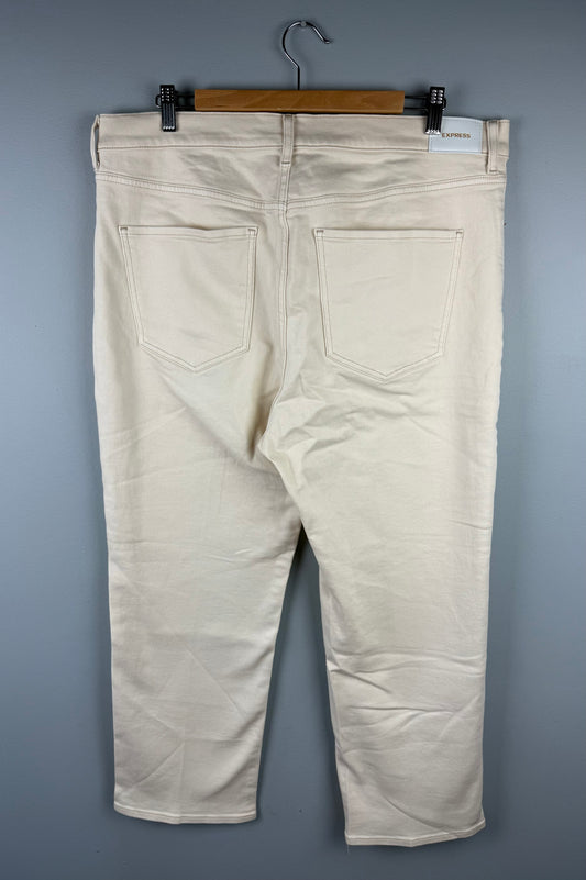 Express Women’s 16s Modern Straight High Rise Jean