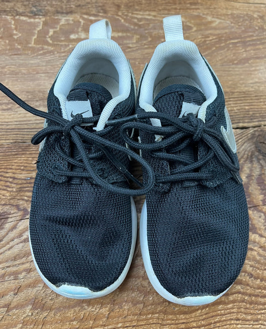 Nike 9C Running Shoe